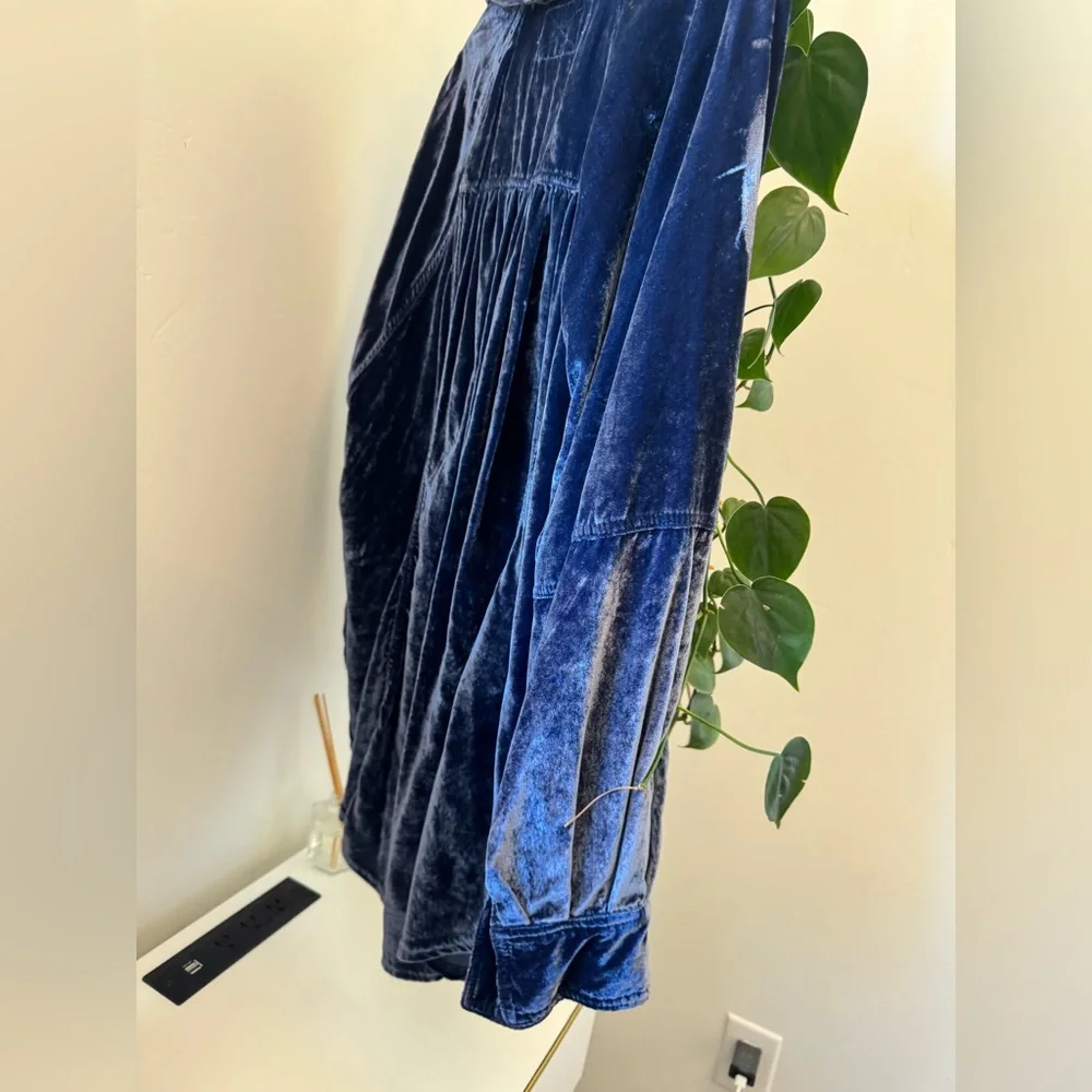 NEW!! Free People We The Free - Night Skies Velvet Top - Picture 10 of 14